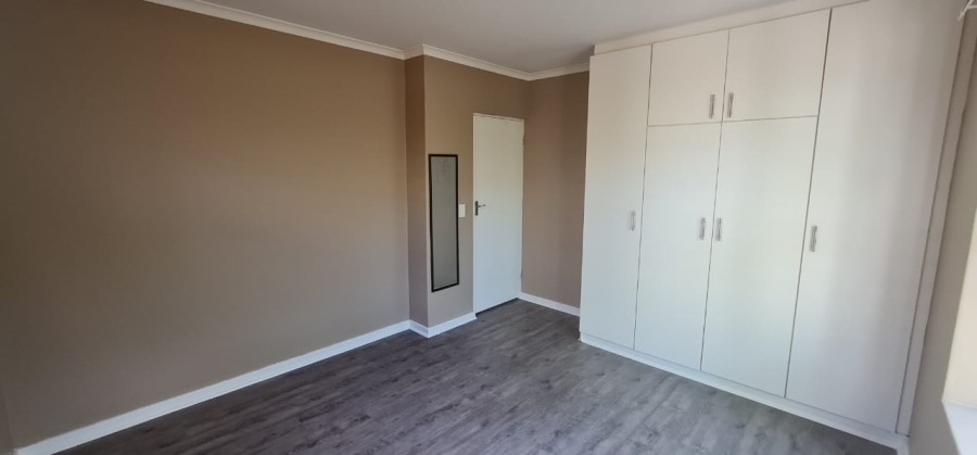 2 Bedroom Property for Sale in Sonkring Western Cape